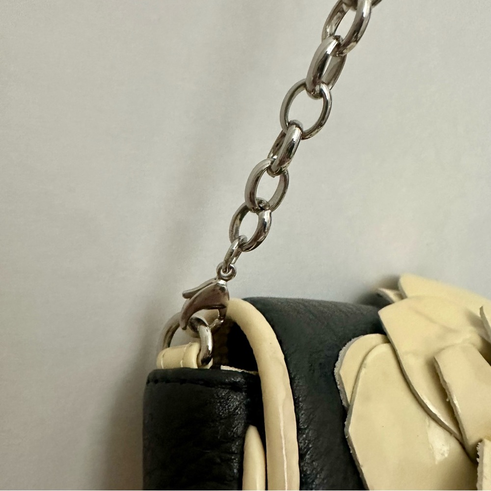 Vintage Brighton Leather Mini Stitched Flower Adjustable Crossbody Purse - Picture 6 of 16